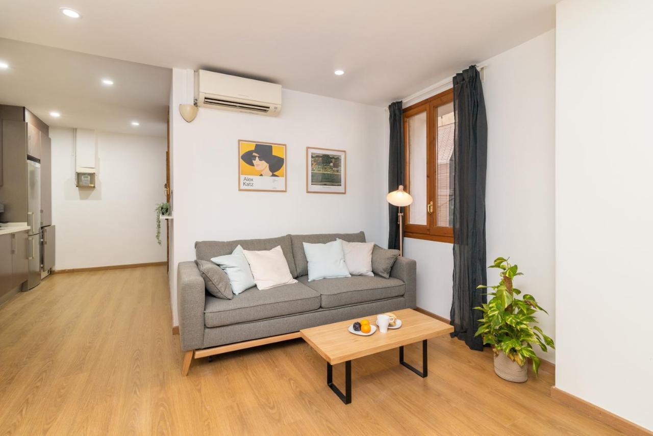 Barcelona Apartments In Born Экстерьер фото